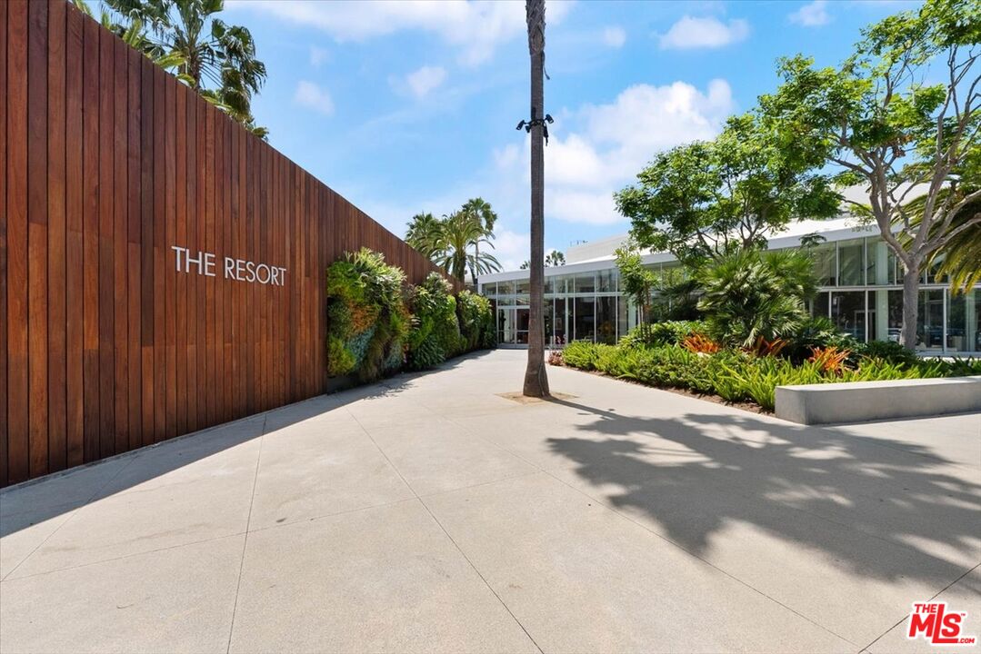 12763 Shell Pl Unit: 2