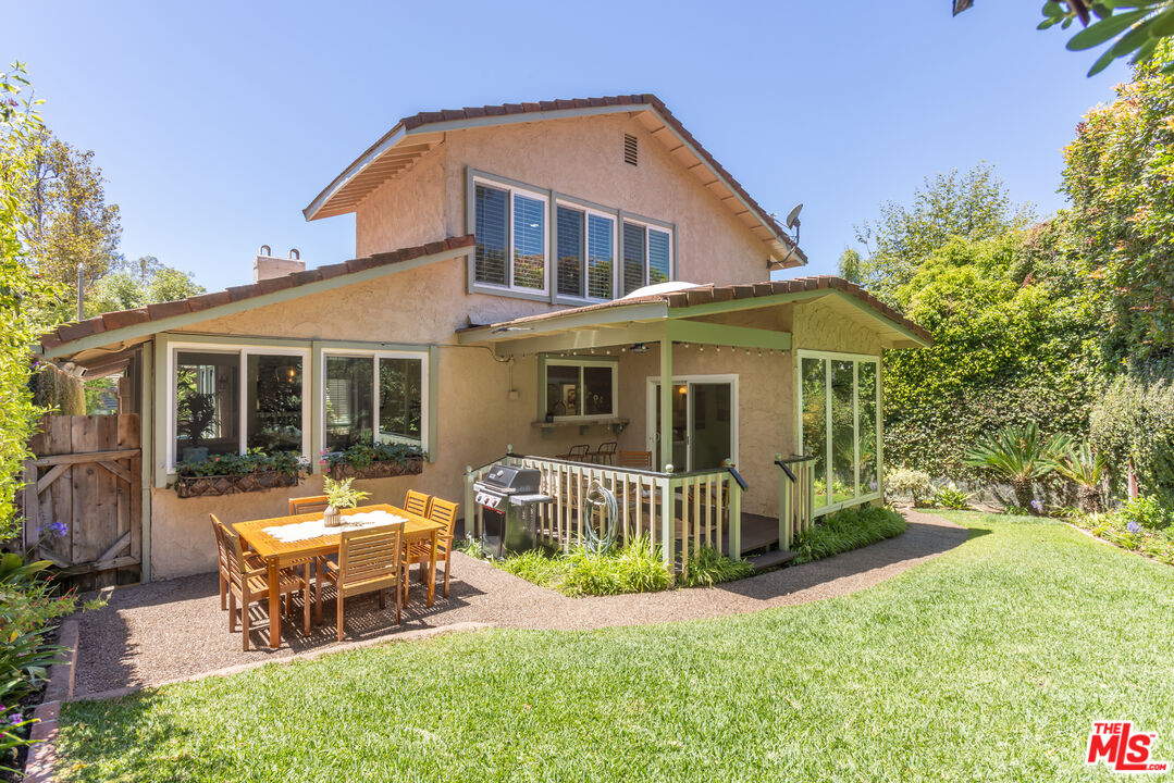 10315 Clusterberry Ct