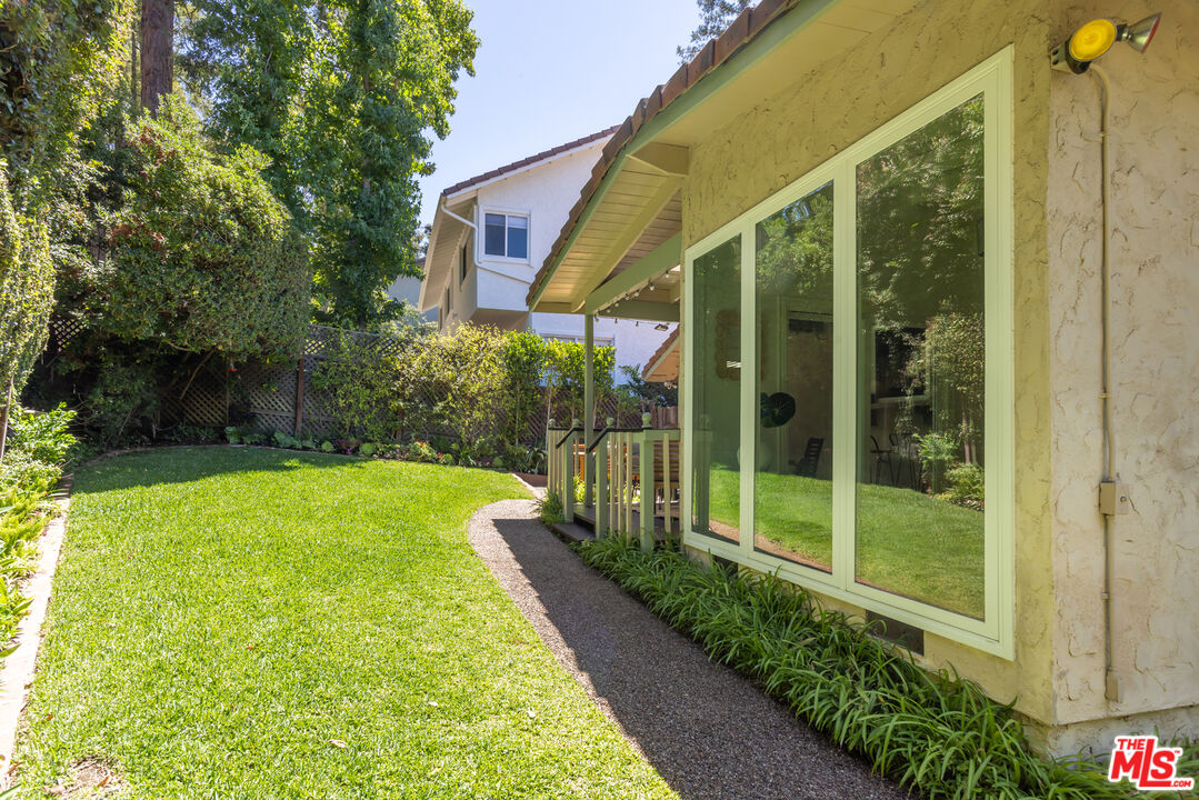 10315 Clusterberry Ct