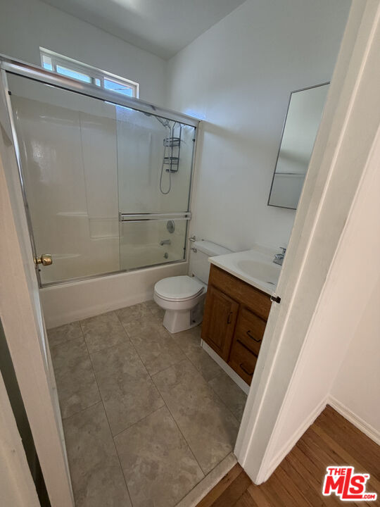 1840 10th Street Unit: B