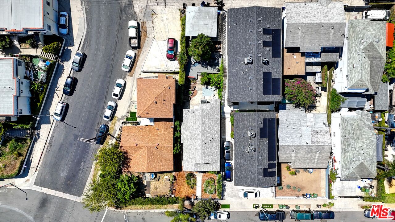 4804 Mascot St