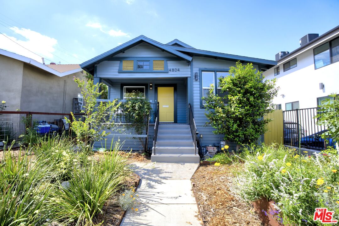 4804 Mascot St