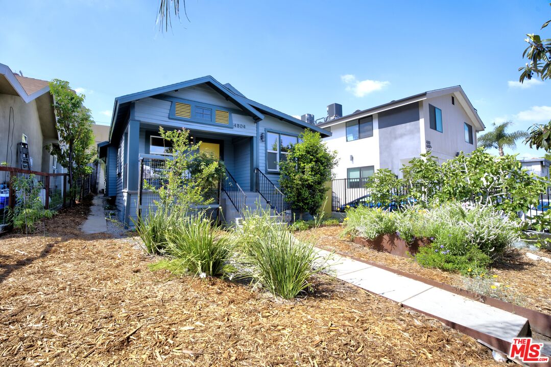 4804 Mascot St