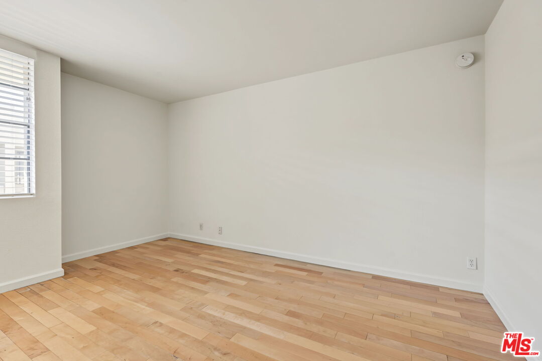 740 N Kings Rd Unit: 314