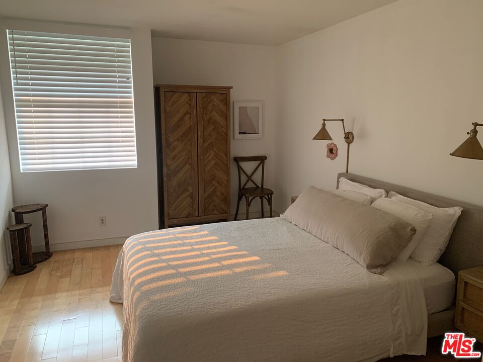 740 N Kings Rd Unit: 314