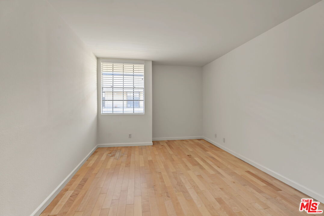 740 N Kings Rd Unit: 314