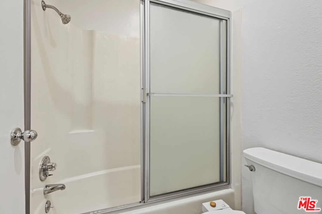 740 N Kings Rd Unit: 314