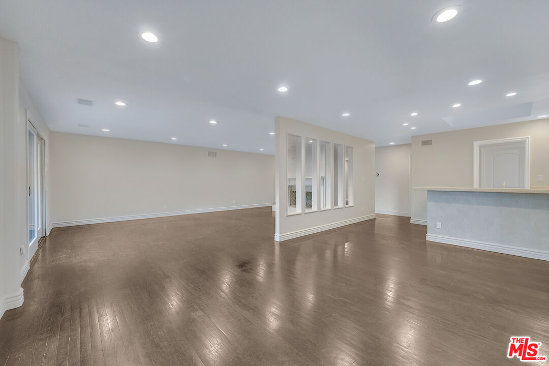 2169 HERCULES DR