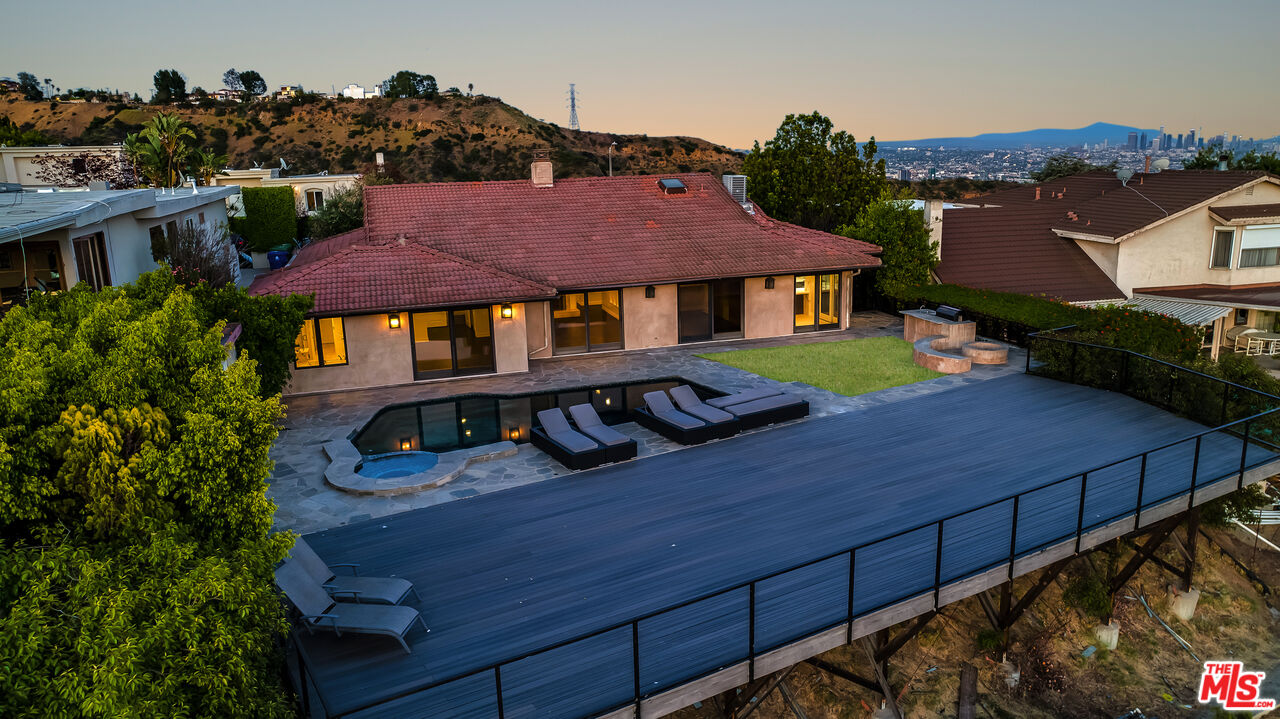 2169 HERCULES DR
