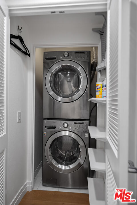 851 N San Vicente Blvd Unit: 117