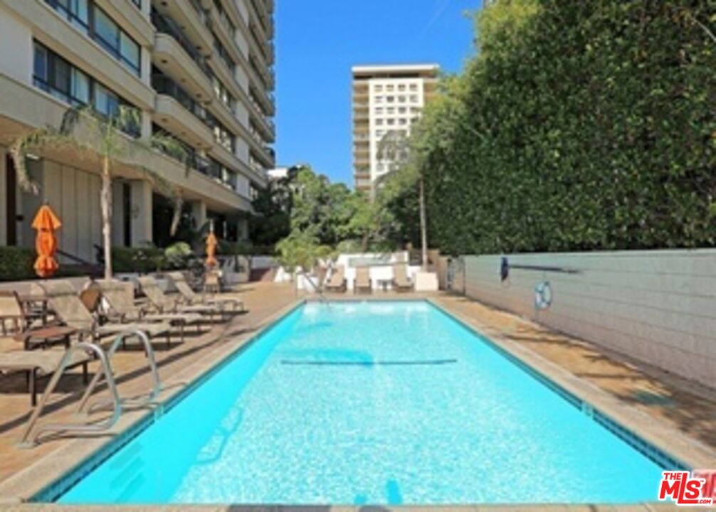 10790 Wilshire Blvd Unit: 504