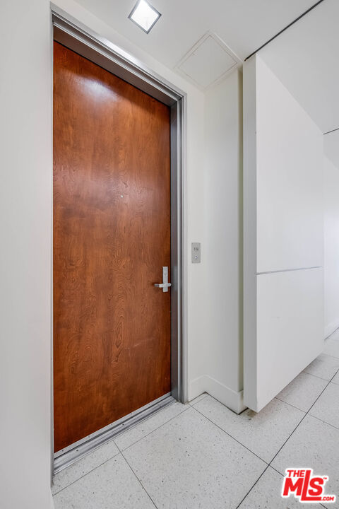 6735 Yucca St Unit: 106