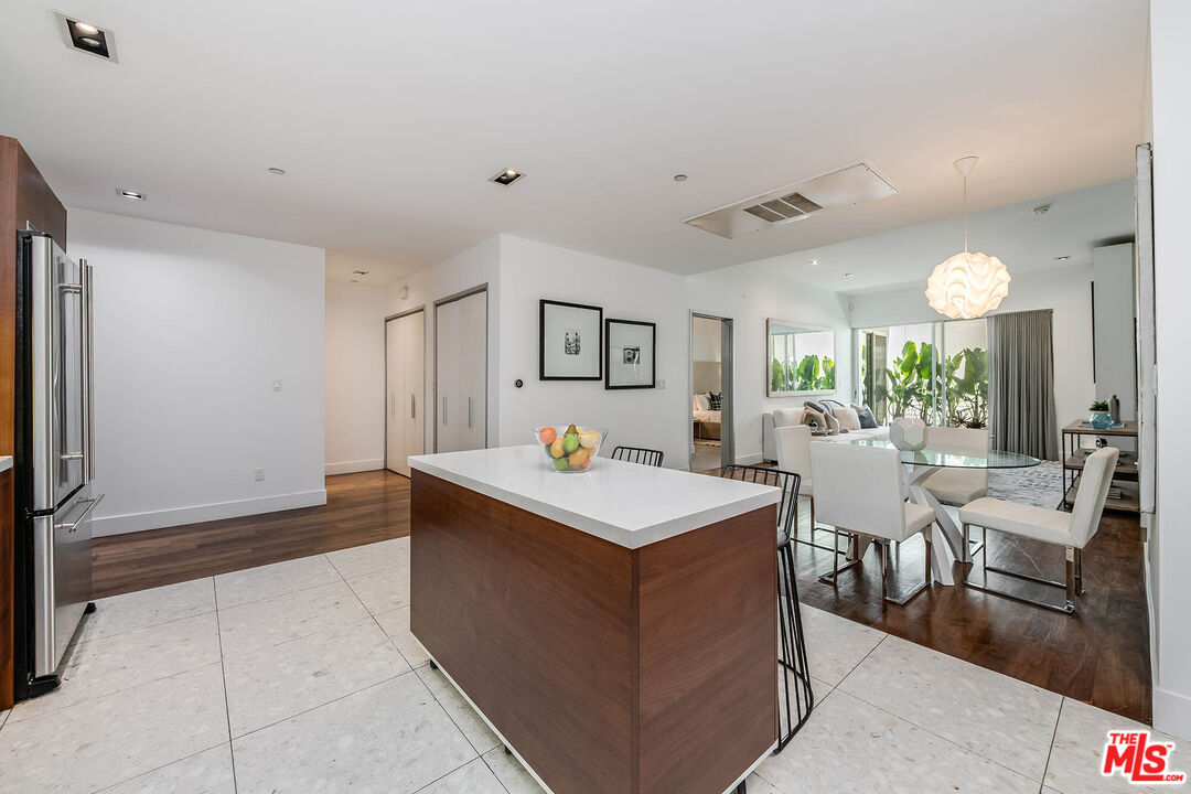 6735 Yucca St Unit: 106