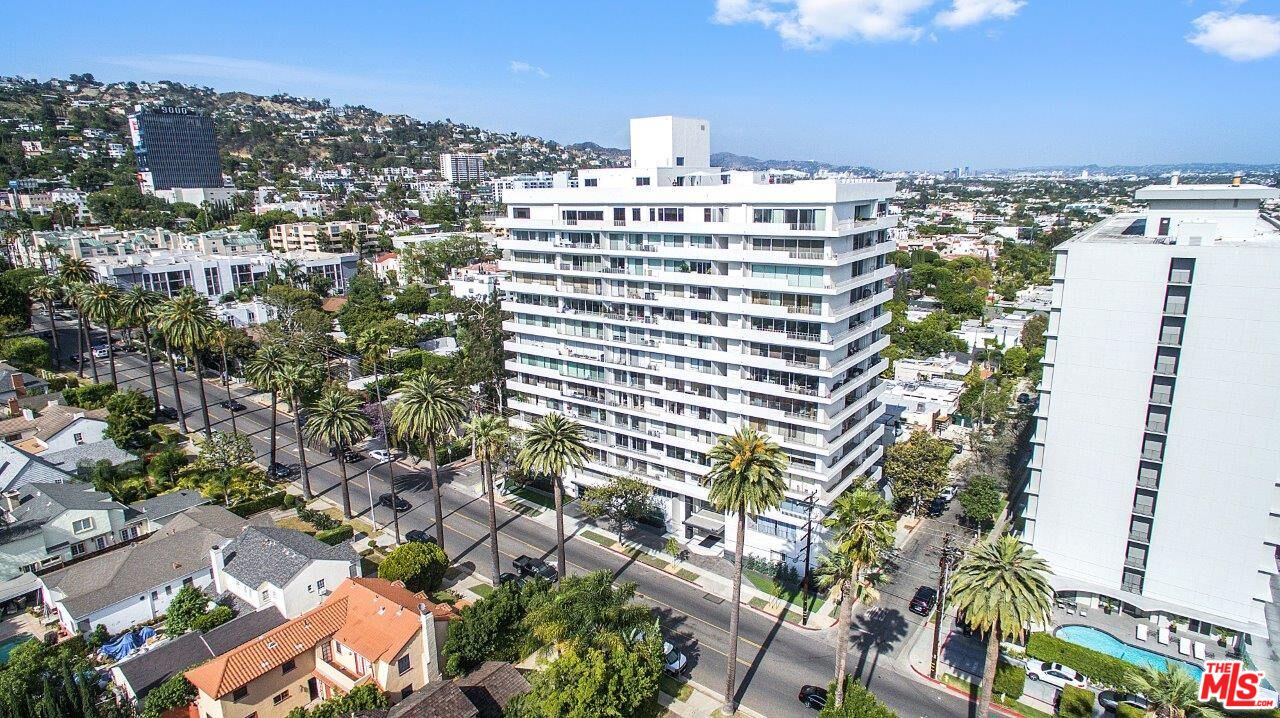 838 N Doheny Dr Unit: 604