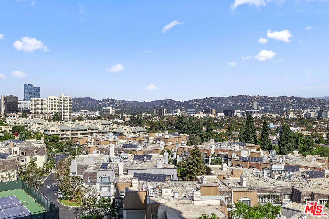 2222 Avenue Of The Stars Unit: 1501