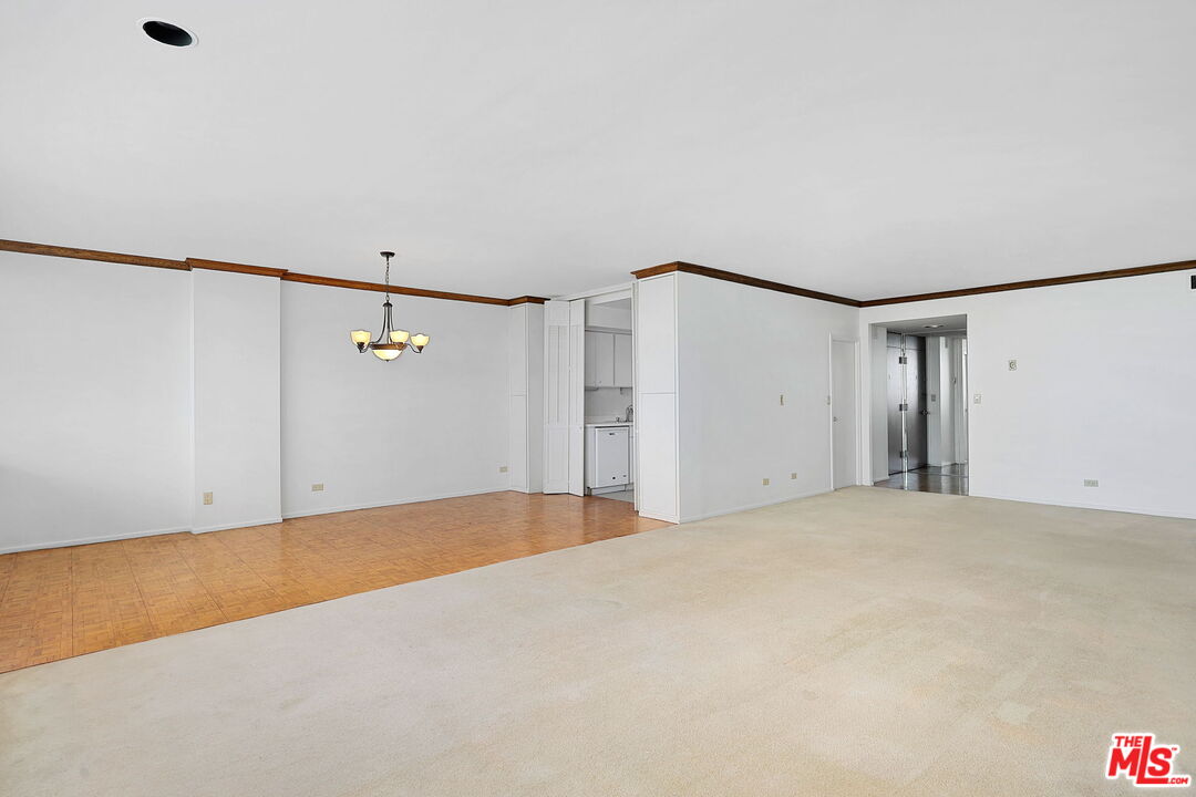 2222 Avenue Of The Stars Unit: 1501