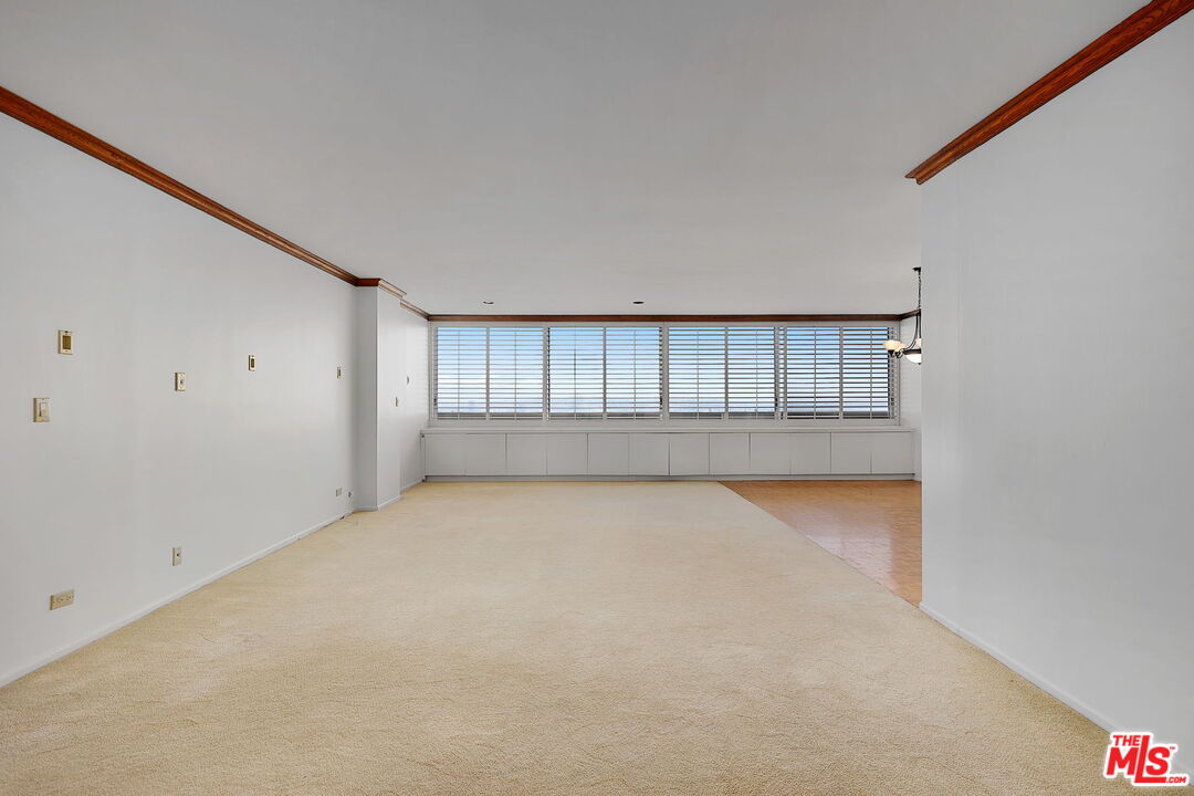 2222 Avenue Of The Stars Unit: 1501