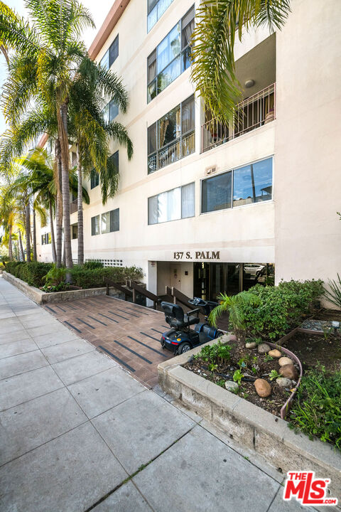 137 S Palm Dr Unit: 503