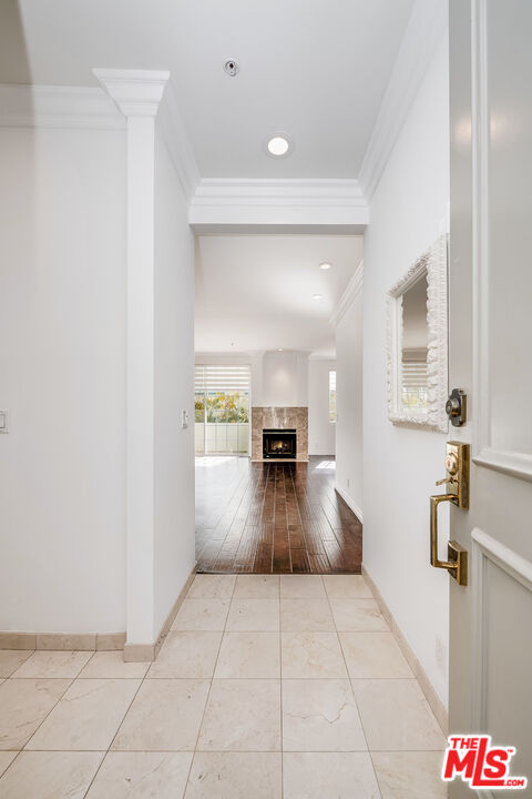 10630 Eastborne Ave Unit: 203