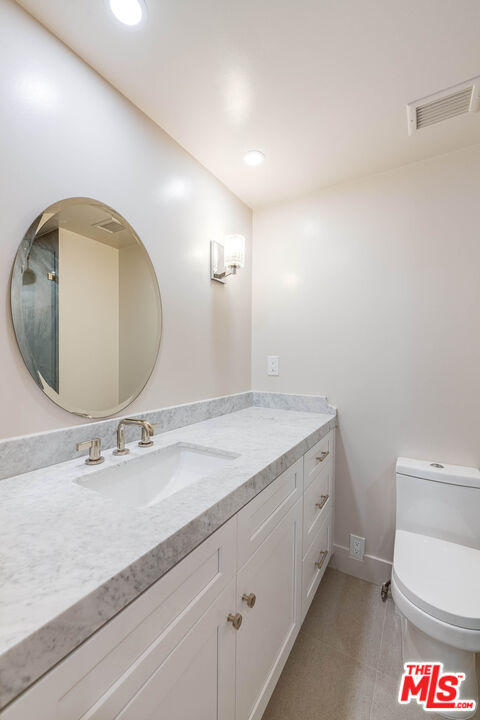 2222 Avenue Of The Stars Unit: 1701