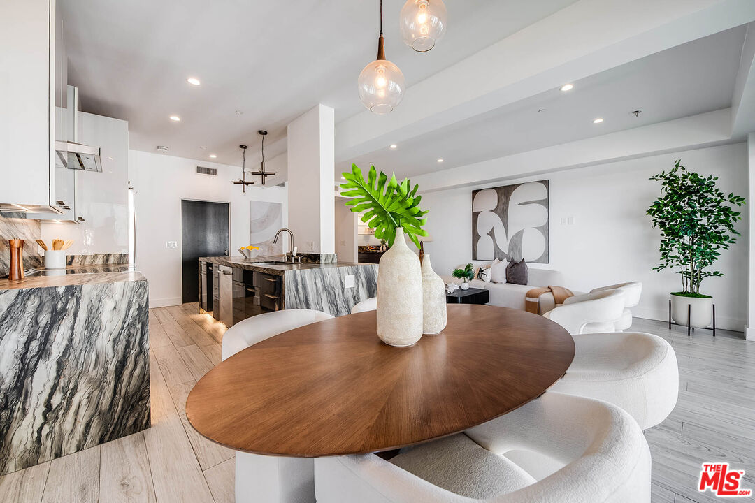 10790 Wilshire Blvd Unit: 504