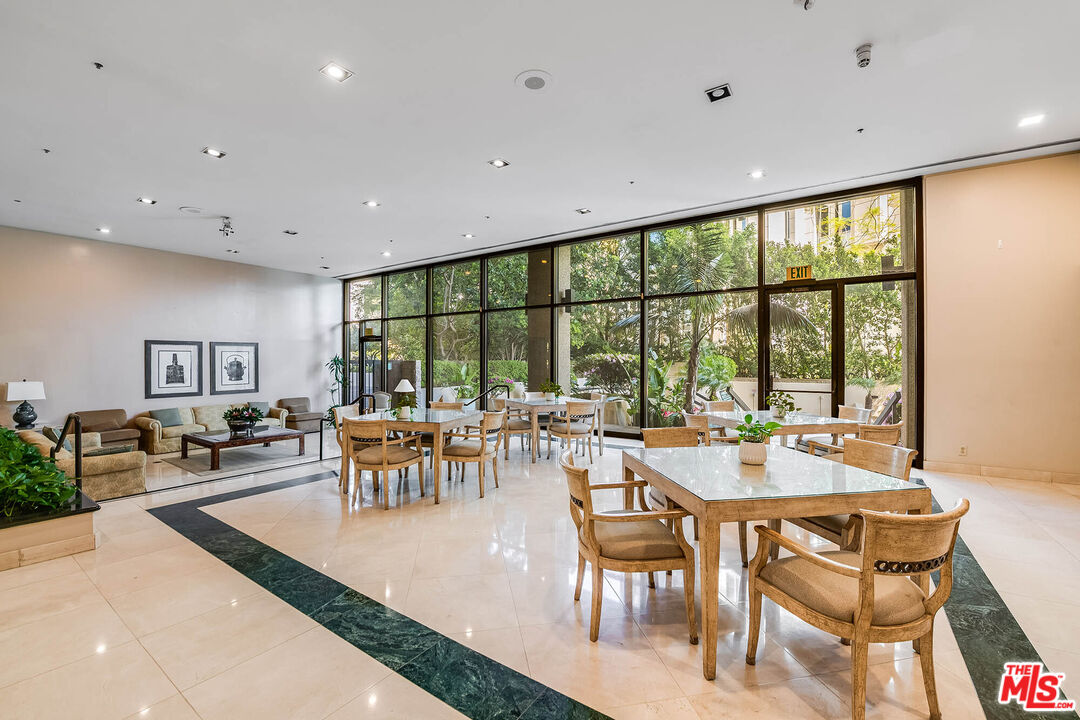 10790 Wilshire Blvd Unit: 504