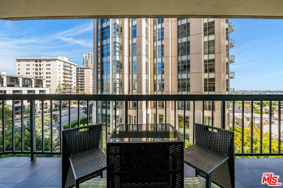 10790 Wilshire Blvd Unit: 504