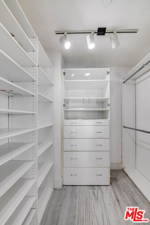 10790 Wilshire Blvd Unit: 504