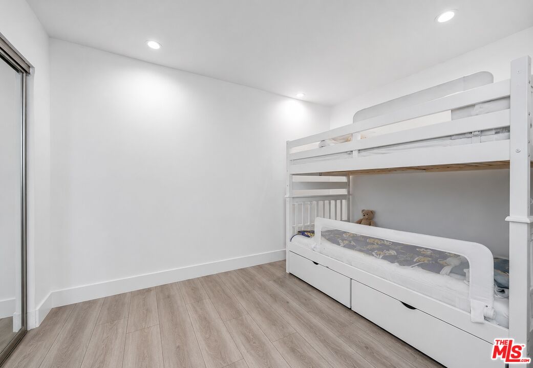 441 N Oakhurst Dr Unit: 304