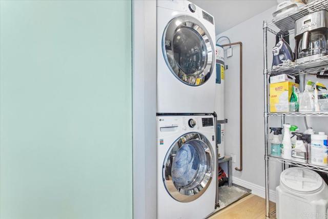 8121 Norton AVE Unit: 401