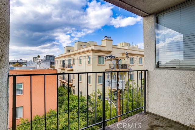 137 S Palm DR Unit: 503