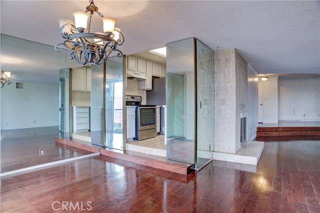 137 S Palm DR Unit: 503