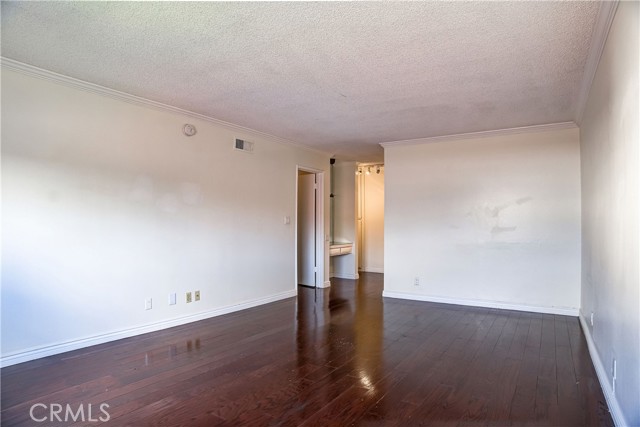 137 S Palm DR Unit: 503