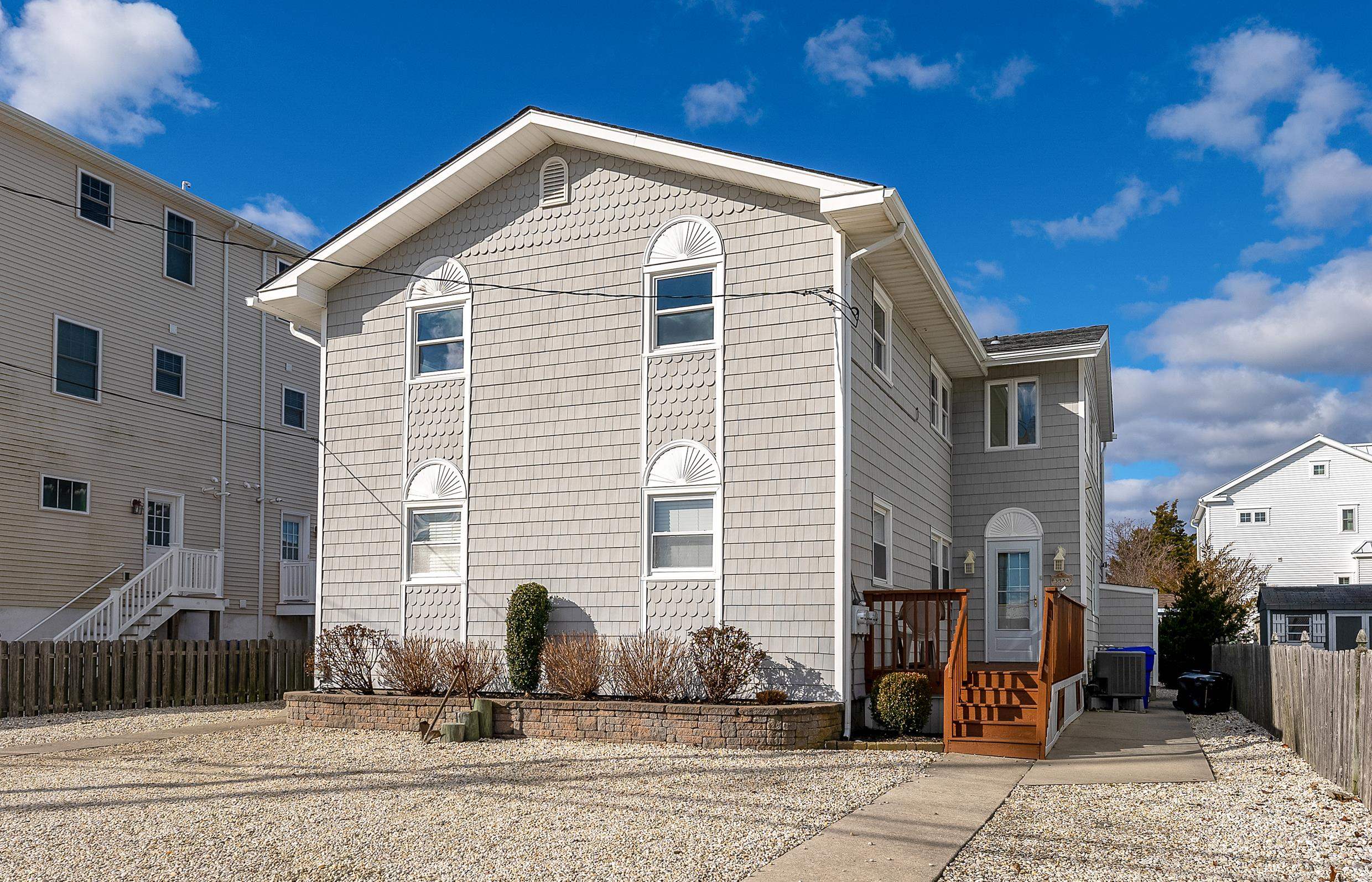 3954 Ocean Drive Unit: First Flr