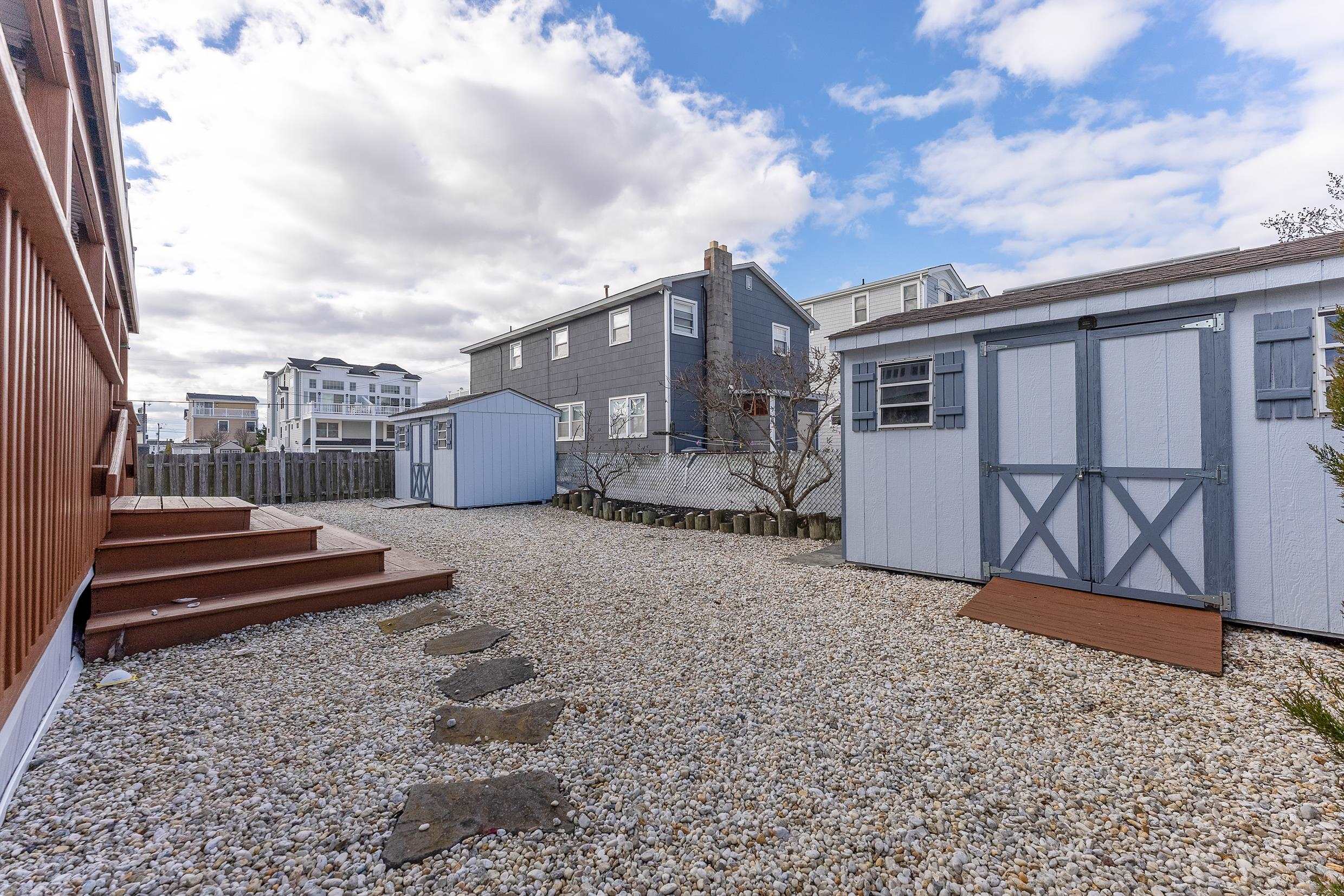 3954 Ocean Drive Unit: First Flr