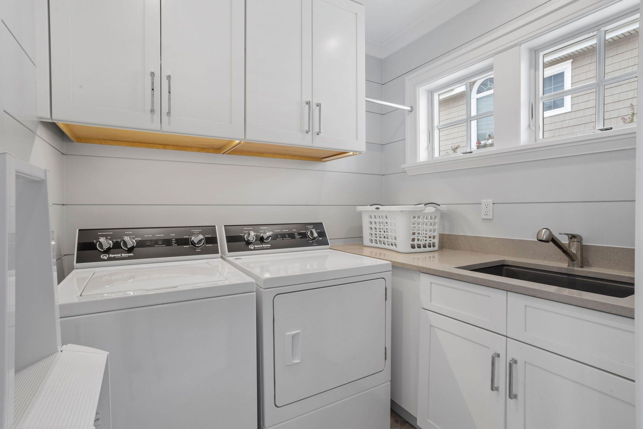 2488 Avalon Avenue Unit: Unit 1