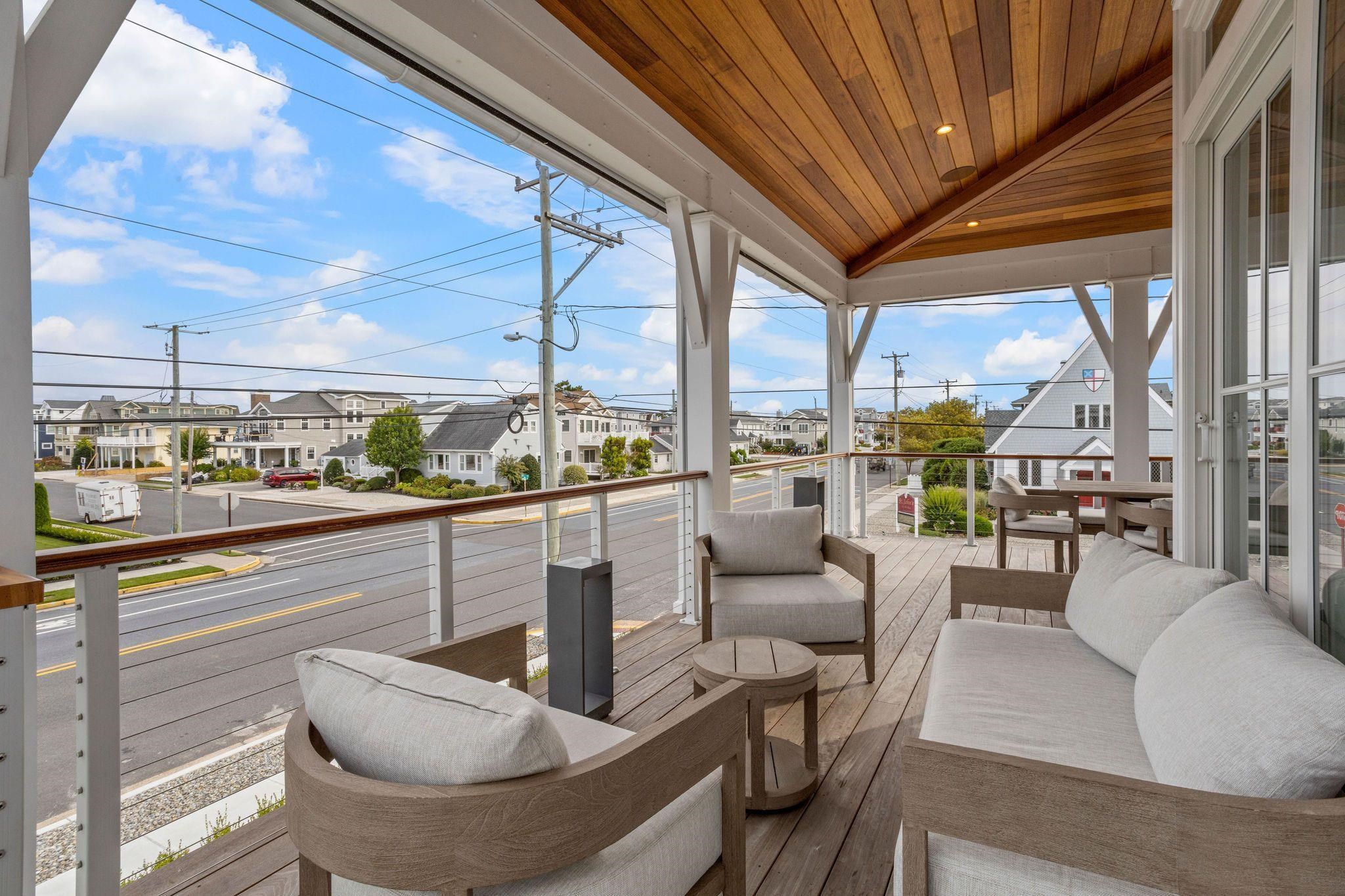 2488 Avalon Avenue Unit: Unit 1