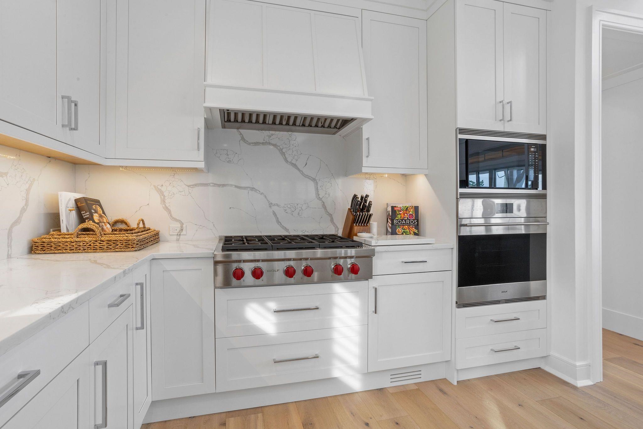 2488 Avalon Avenue Unit: Unit 1