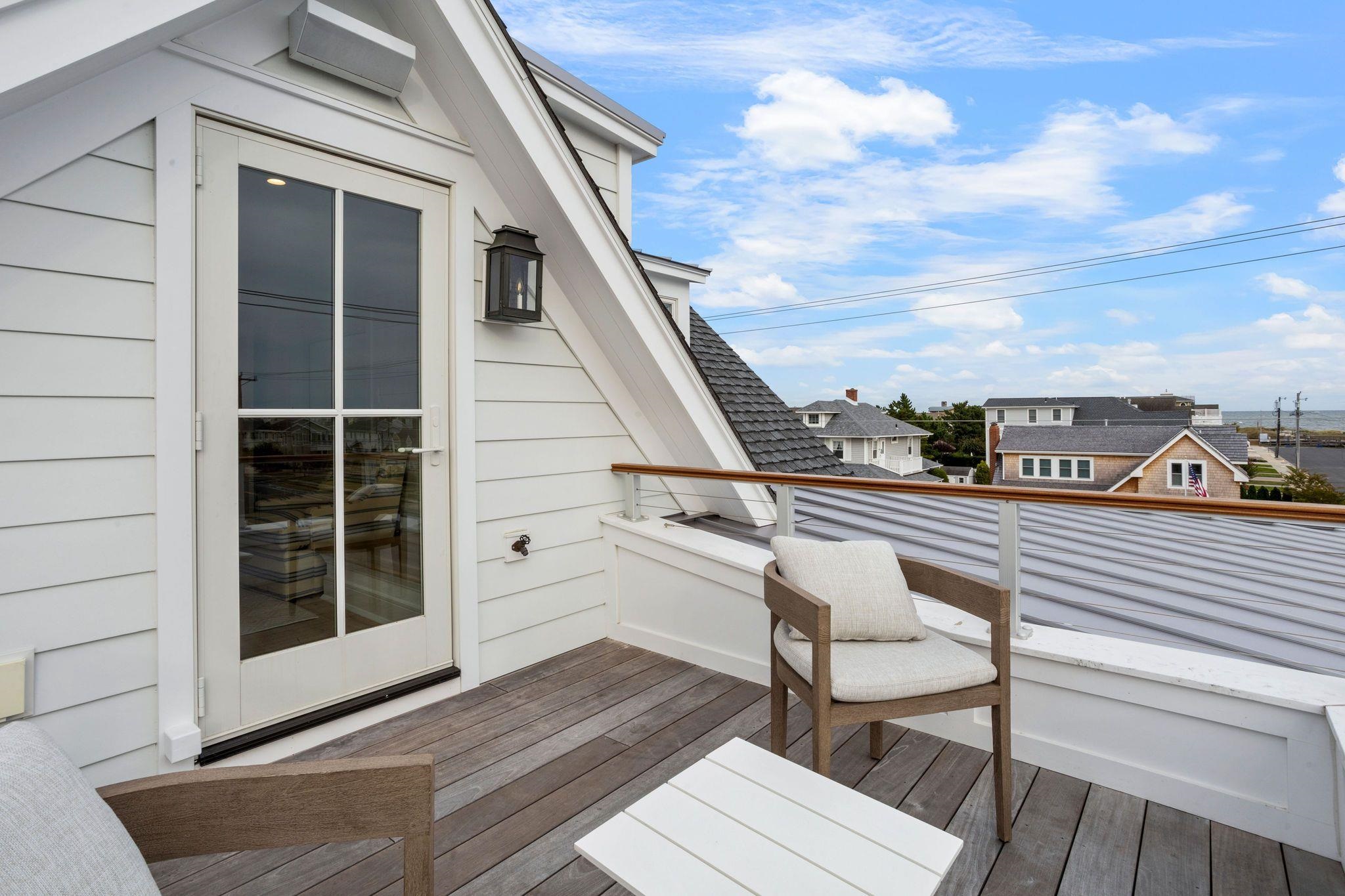 2488 Avalon Avenue Unit: Unit 1