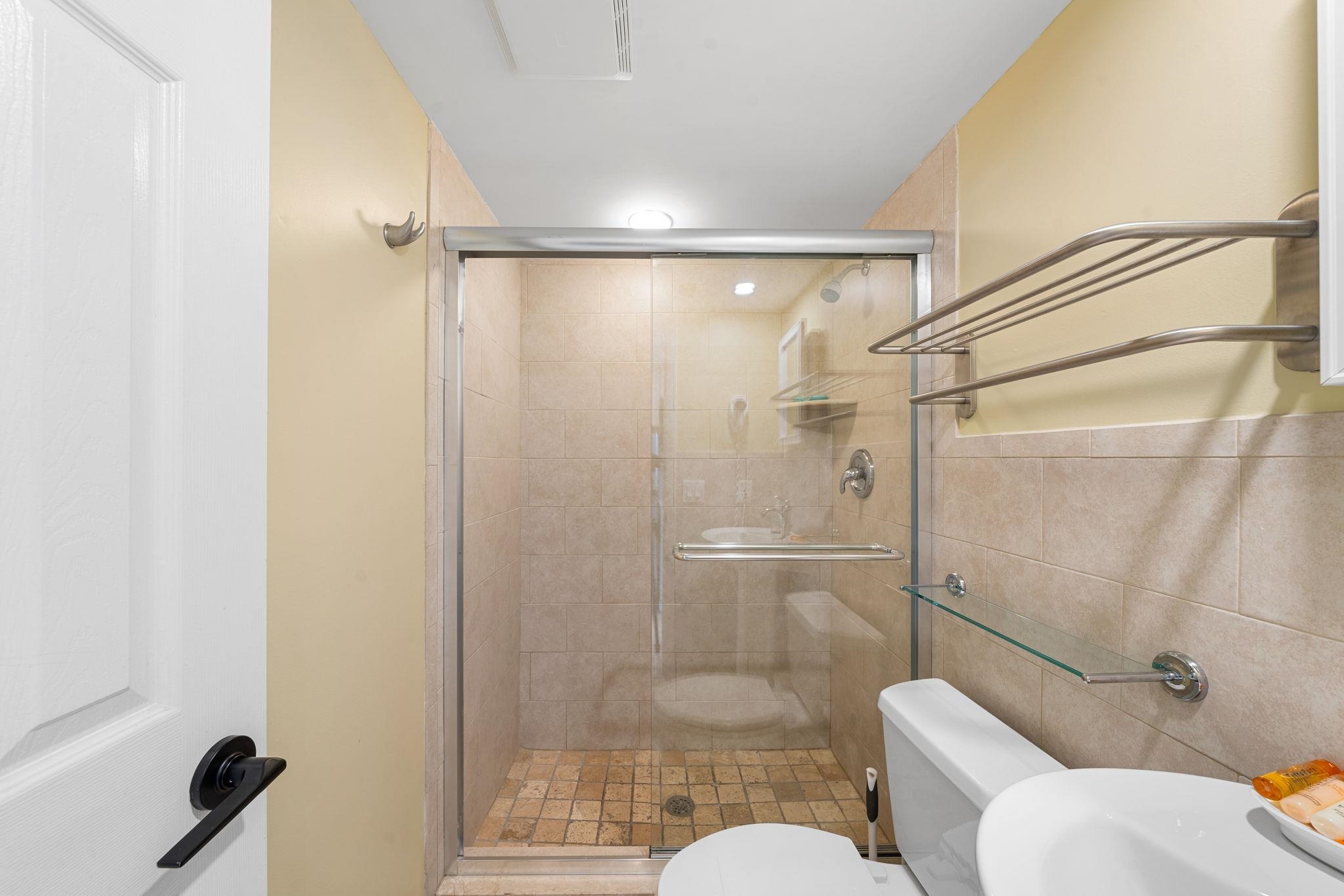 7888 Dune Drive Unit: 319