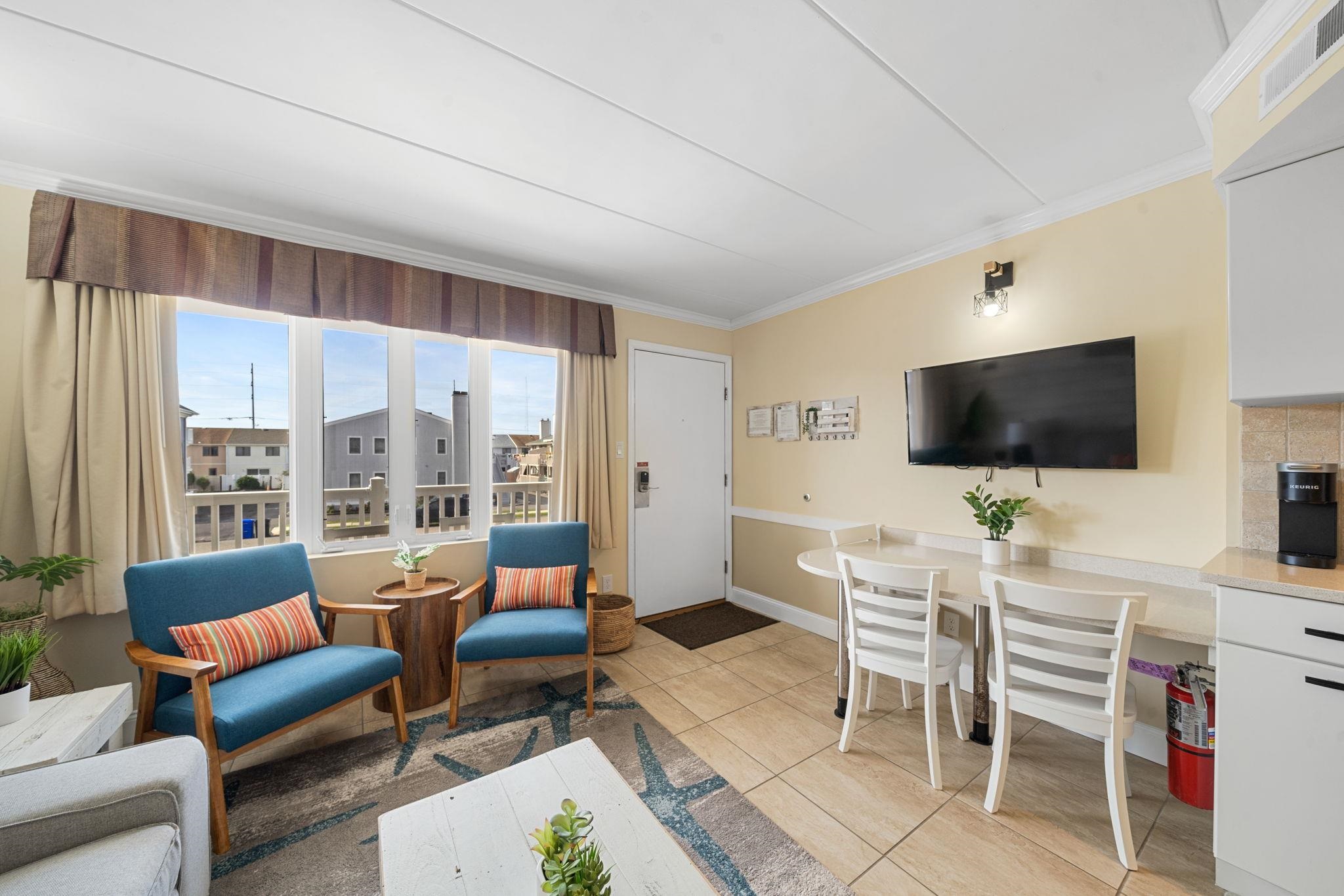 7888 Dune Drive Unit: 319