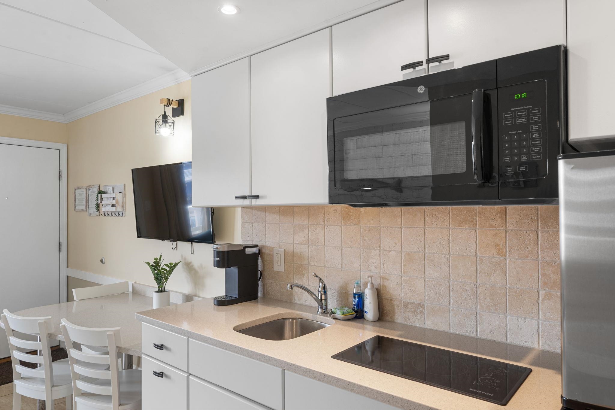 7888 Dune Drive Unit: 319