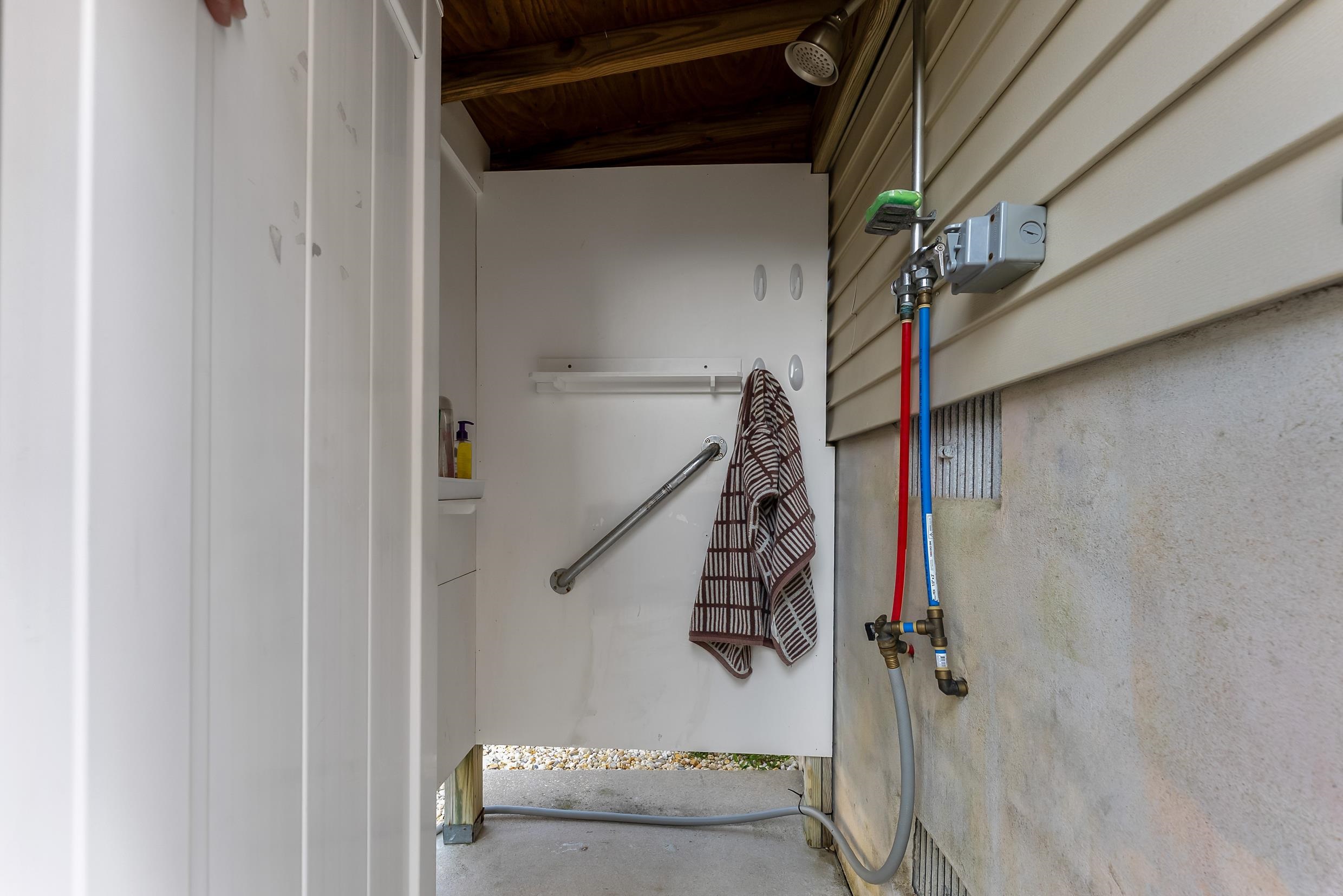 234 33rd Street Unit: East Unit