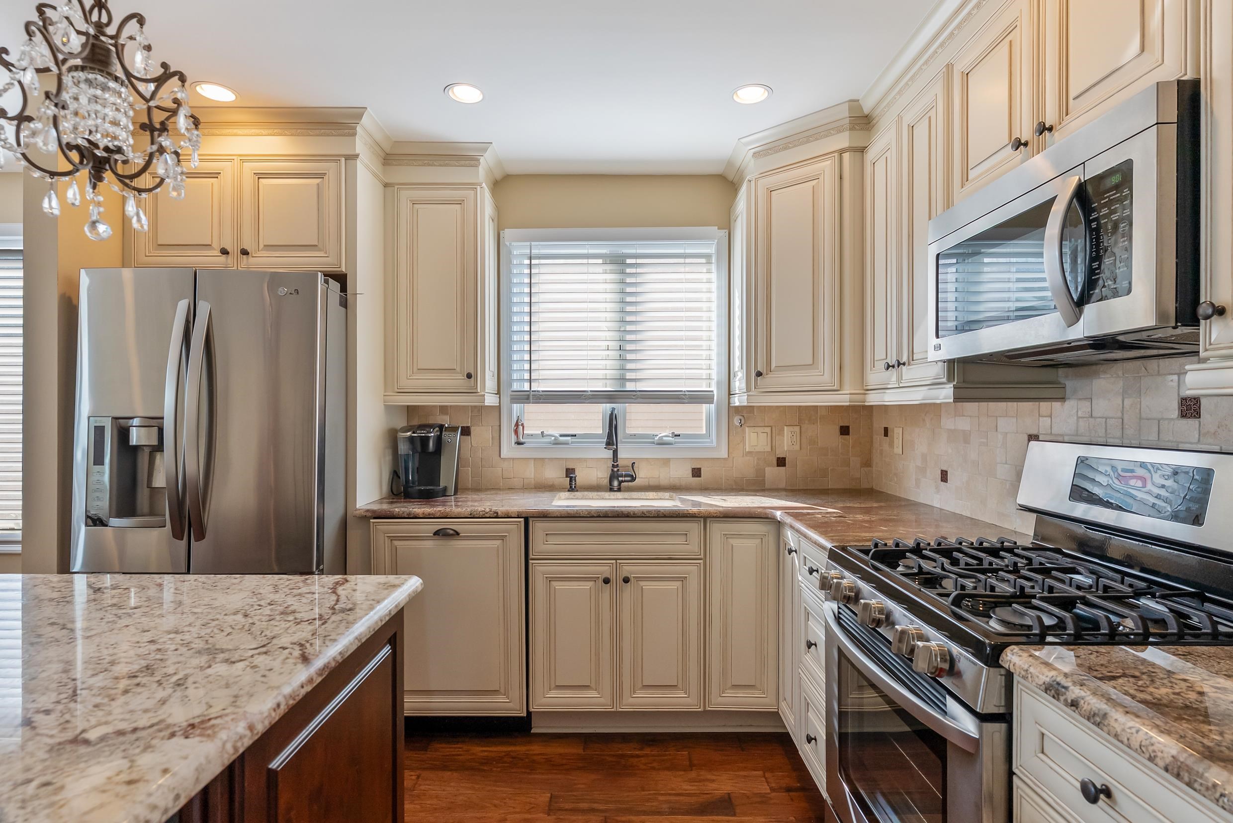 234 33rd Street Unit: East Unit