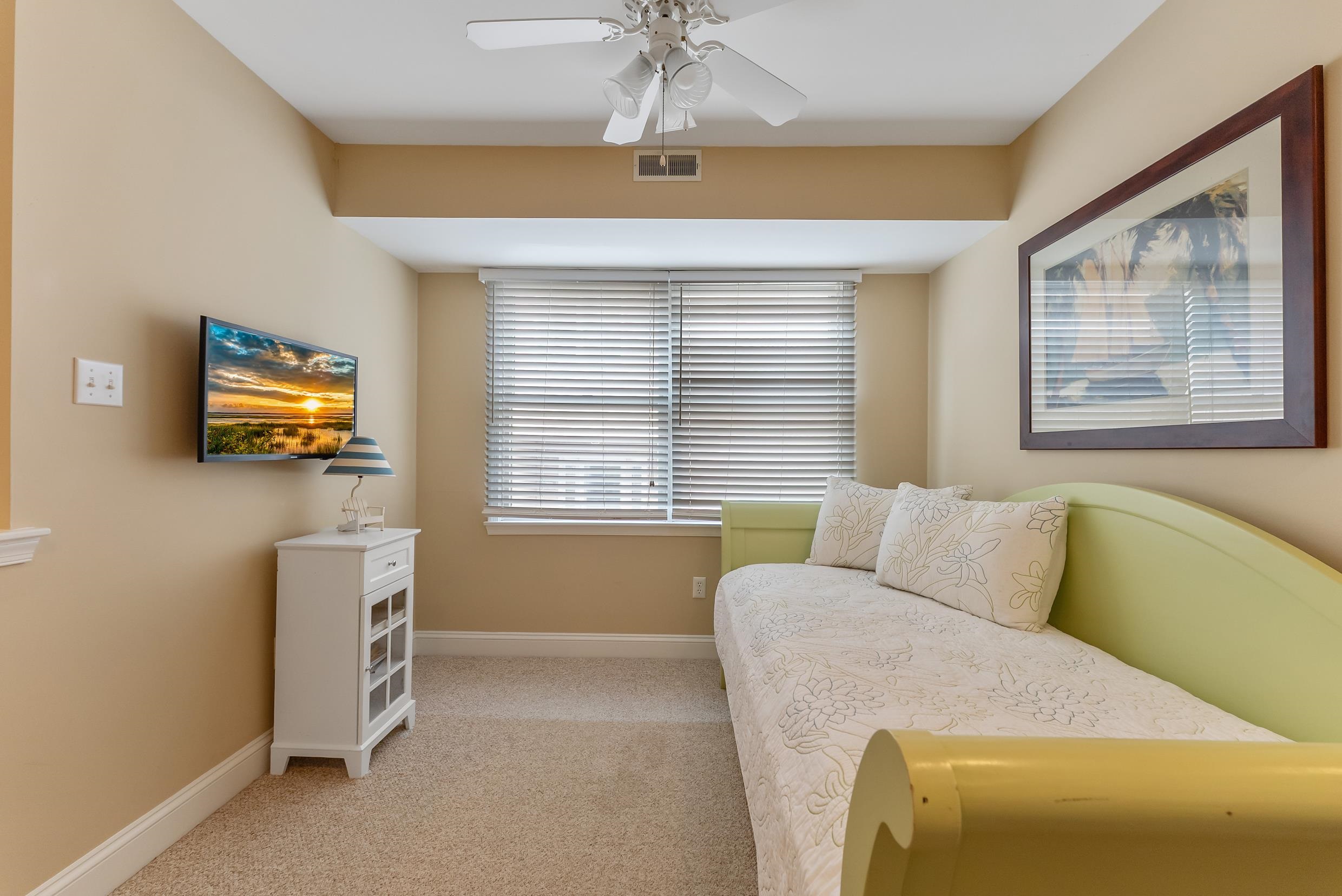 234 33rd Street Unit: East Unit