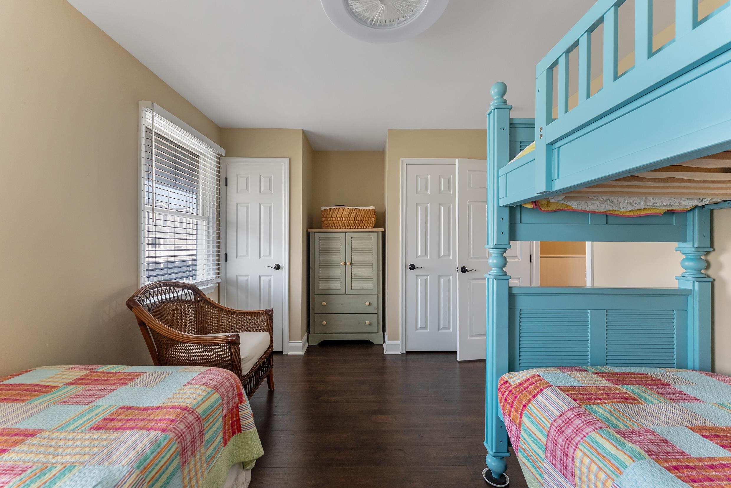 234 33rd Street Unit: East Unit