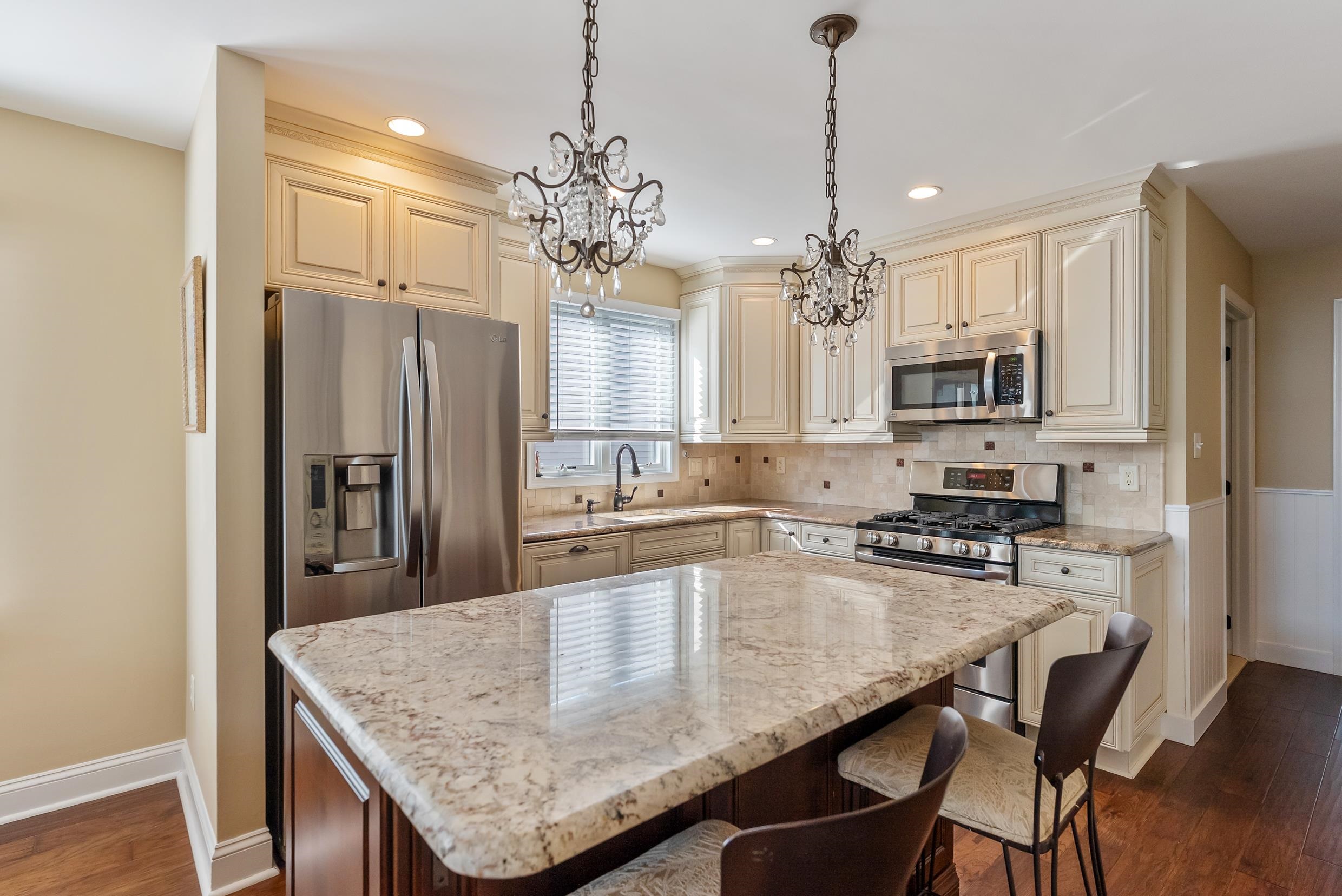 234 33rd Street Unit: East Unit