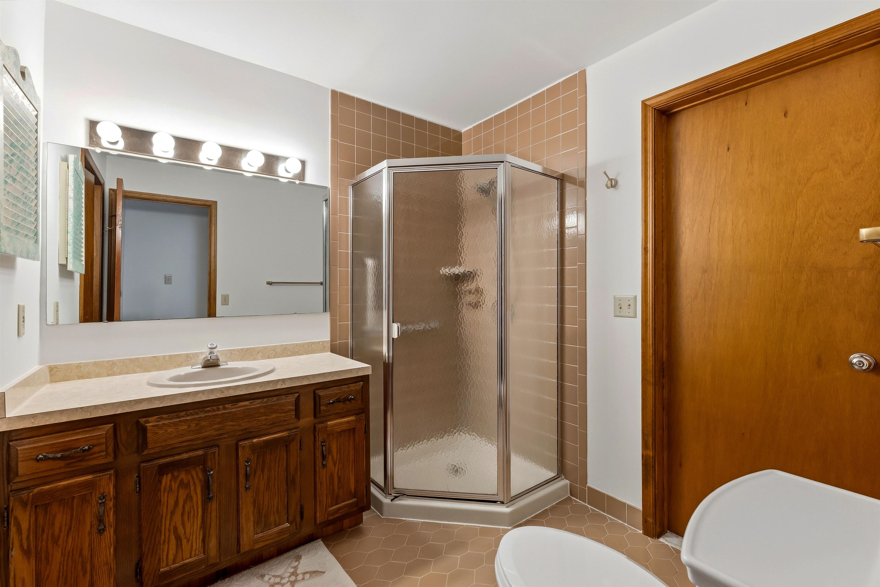 1719 Ocean Drive Unit: 2