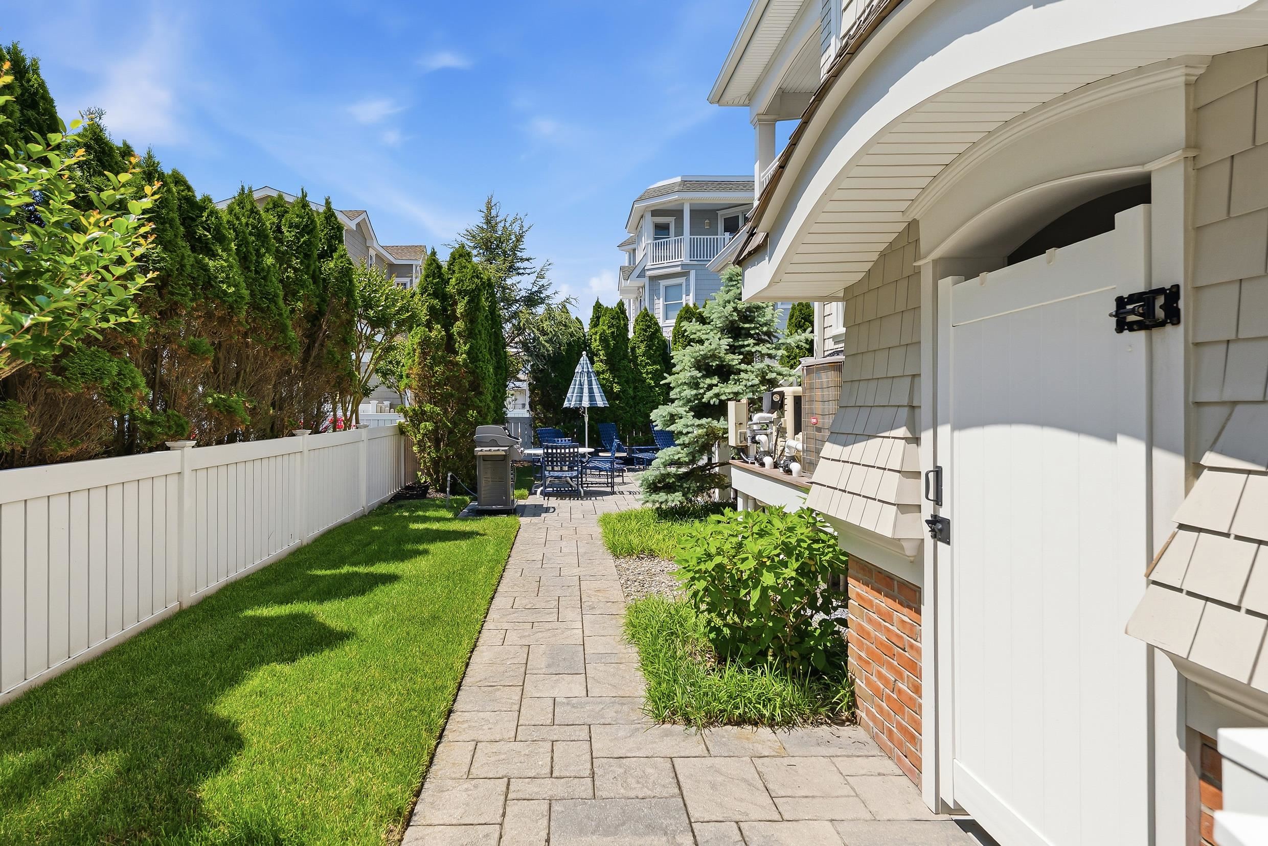 162 75th Street