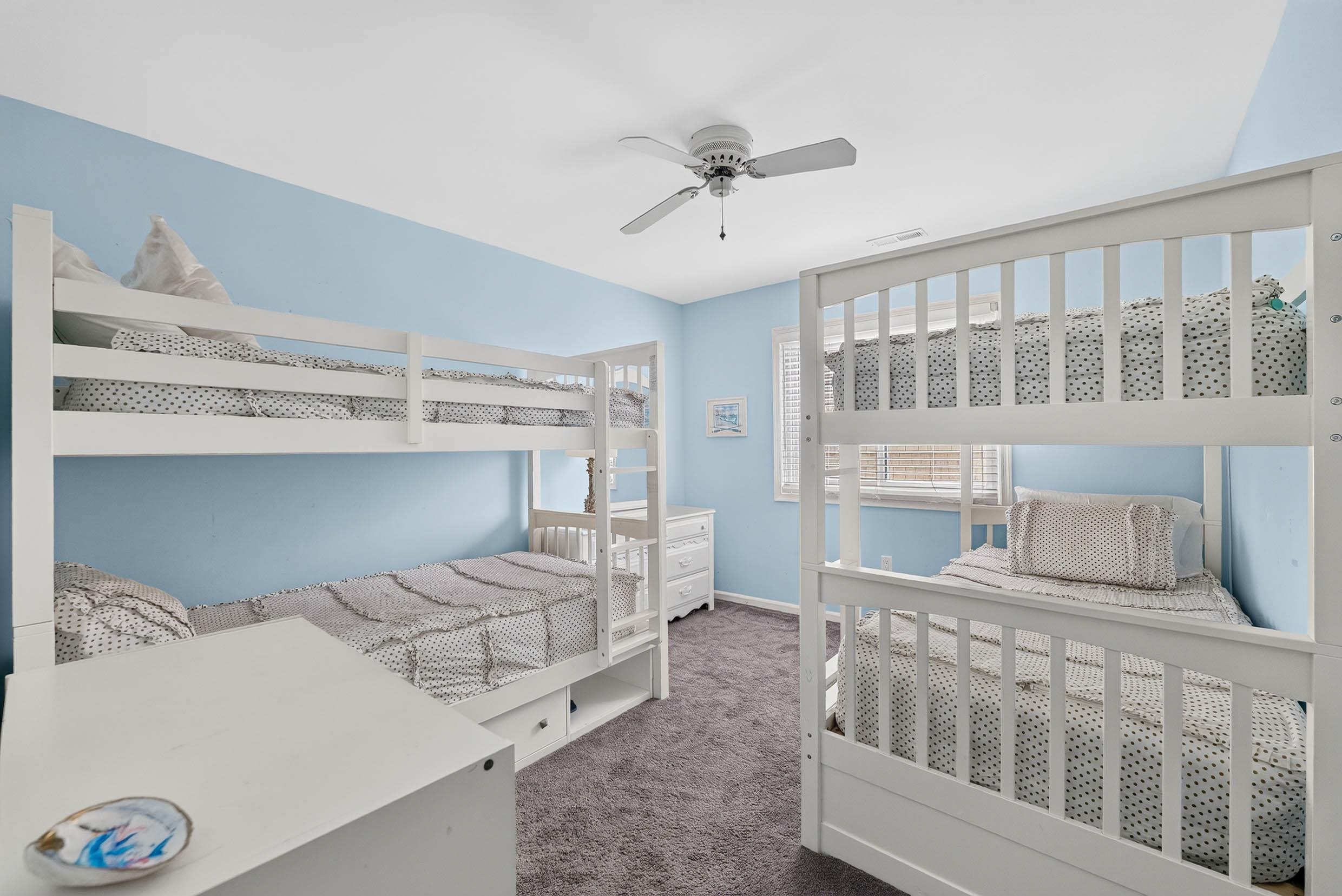 356 East 39th Unit: East